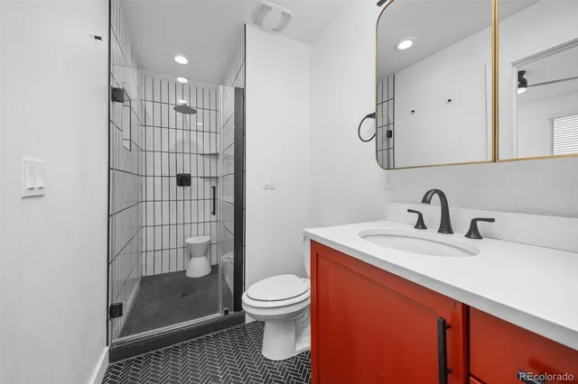 $3,975 | 1317 Jackson Street, Denver, CO 80206