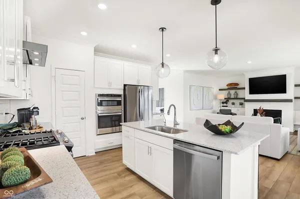 $640,575 | 466 Breakwater Drive, Plainfield, IN 46168