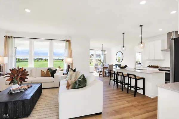 $640,575 | 466 Breakwater Drive, Plainfield, IN 46168