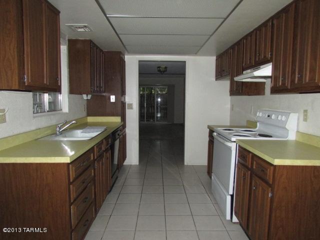 2525 East Prince Road, Unit 52 Tucson, AZ 85716 - Photo 10 of 32