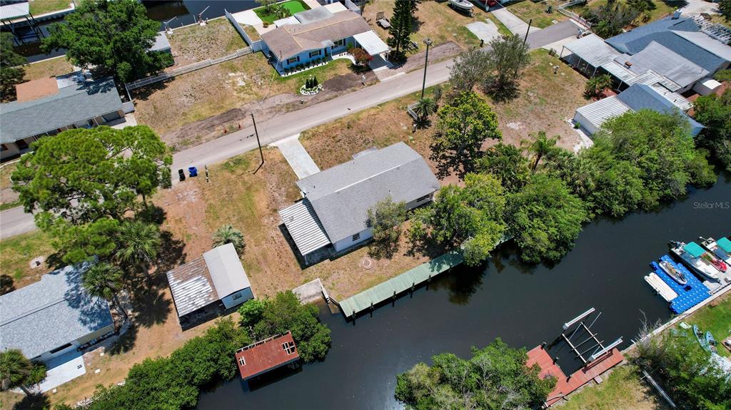 106 West North Branch Road Ruskin, FL 33570 - Photo 14 of 29 Gallery Image 14