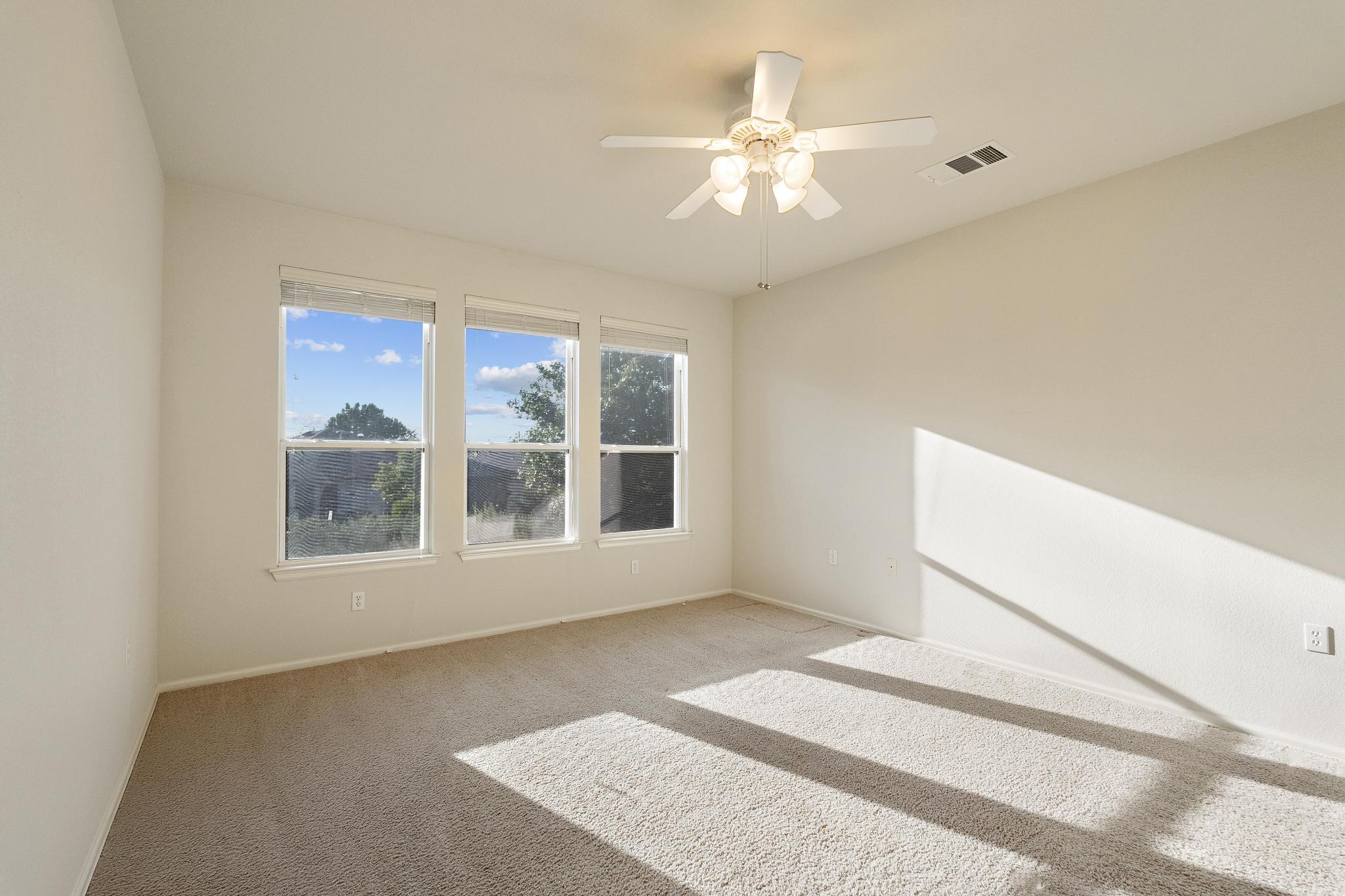 136 Prairie Creek Trail Georgetown, TX 78633 - Photo 14 of 31 a view of an empty room with a window