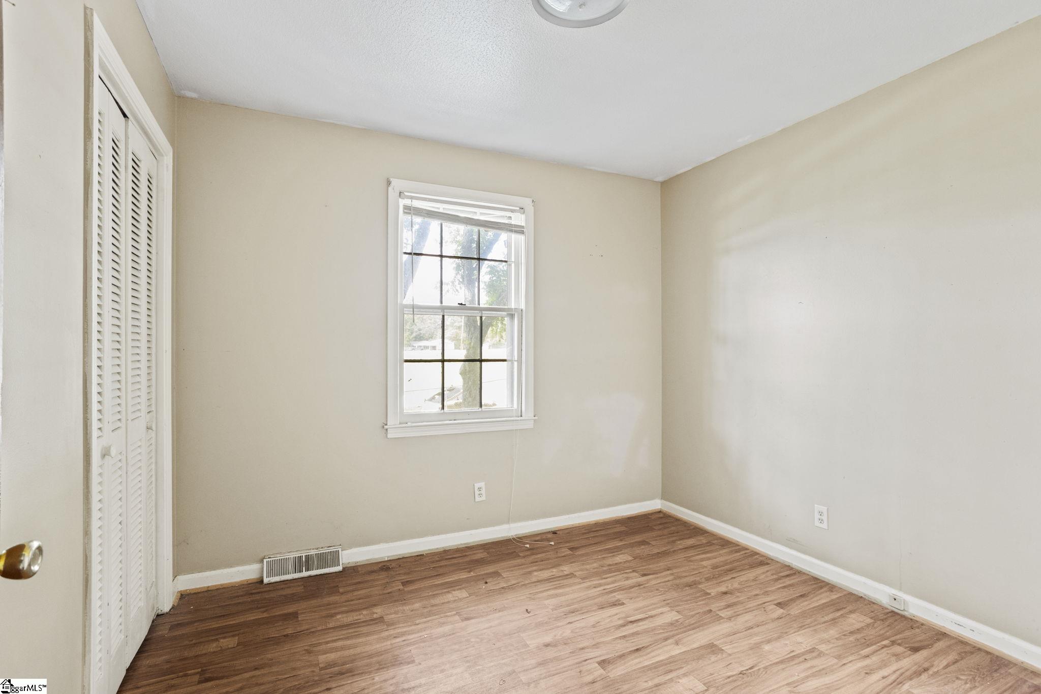 105 Meadowbrook Drive Fountain Inn, SC 29644 - Photo 9 of 16 Gallery Image 9