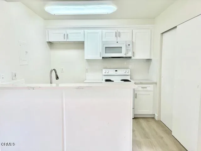 $2,300 | 2612 Anchor Avenue, Port Hueneme, CA 93041