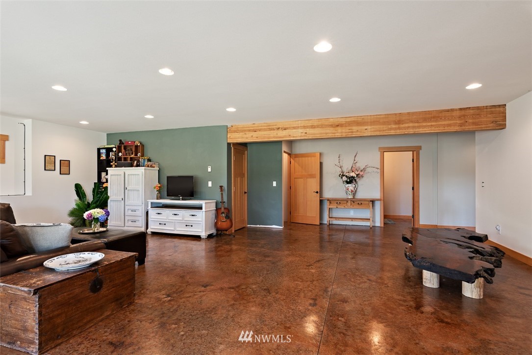 7525 Hickory Ridge Lane Ferndale, WA 98248 - Photo 14 of 32 Gallery Image 14