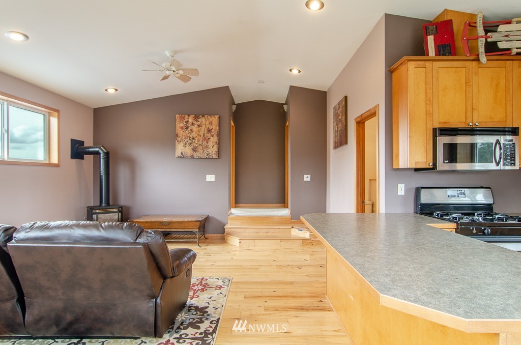 7525 Hickory Ridge Lane Ferndale, WA 98248 - Photo 29 of 32 Gallery Image 29