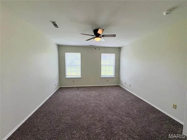 $189,900 | 816 Trade Winds Drive, Perryville, MO 63775