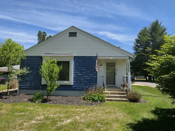 $314,900 | 1406 Covell Avenue Northwest, Grand Rapids, MI 49504