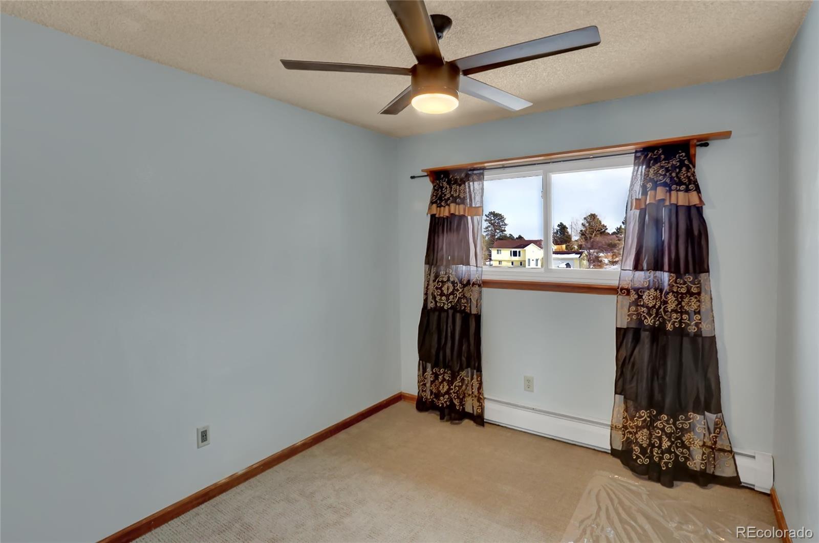 1056 Buttercup Road Elizabeth, CO 80107 - Photo 3 of 29 Gallery Image 3