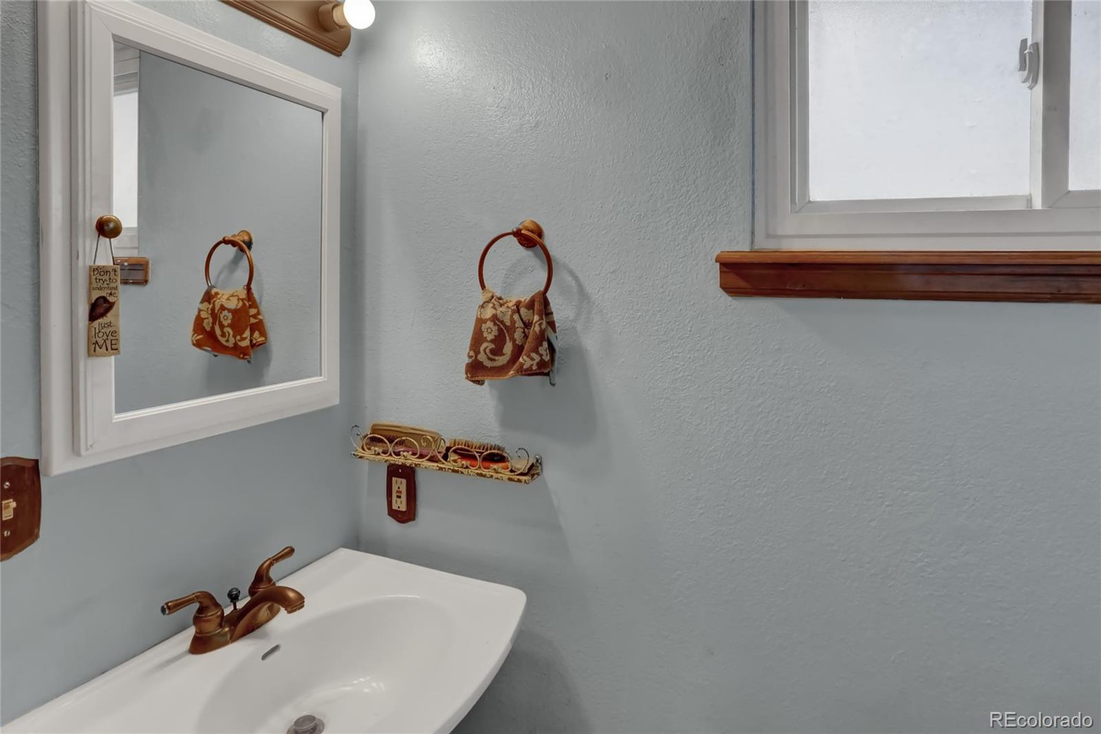 1056 Buttercup Road Elizabeth, CO 80107 - Photo 6 of 29 Gallery Image 6