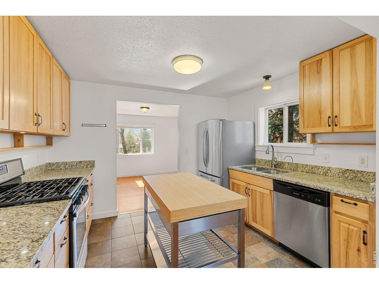 240 Main Street Lyons, CO 80540 - Photo 21 of 48