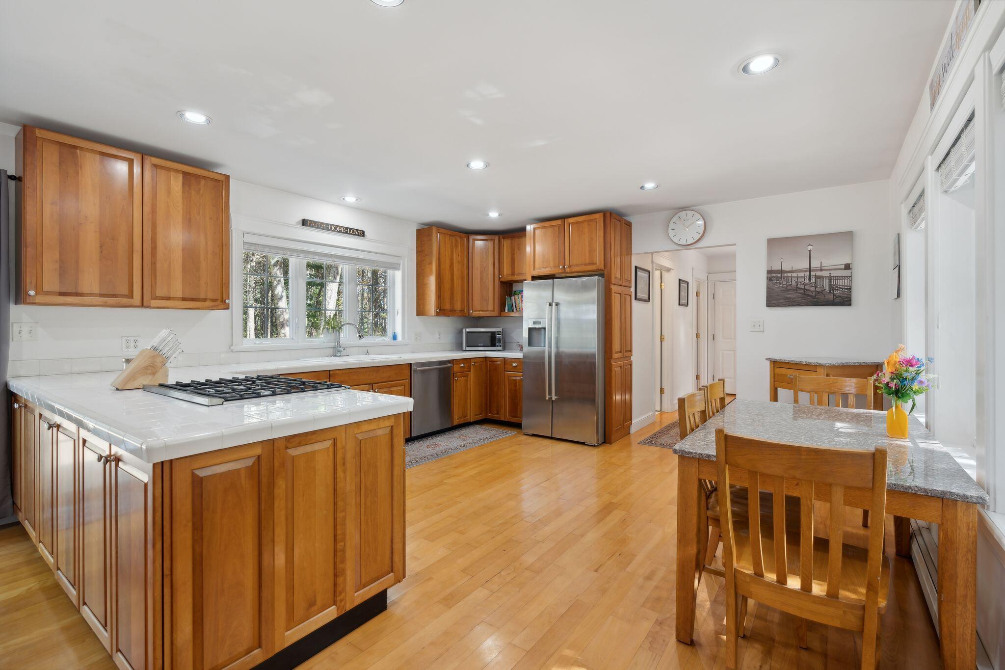 6 Pierce Way Kennebunk, ME 04043 - Photo 12 of 83 Kitchen