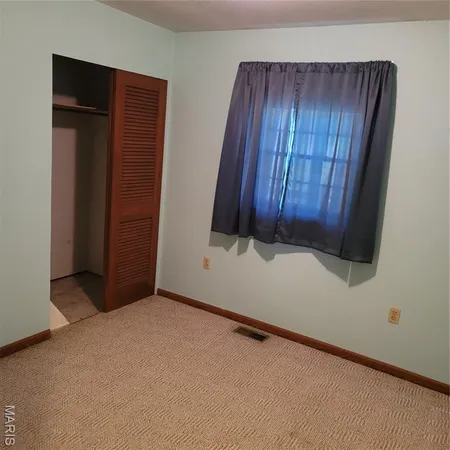 $320,000 | 3980 Wilkinson Road, De Soto, MO 63020