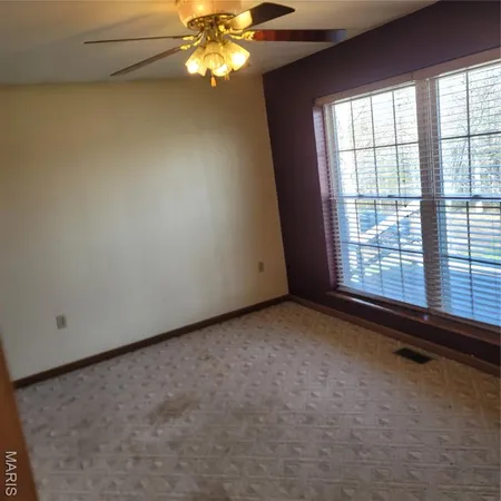 $320,000 | 3980 Wilkinson Road, De Soto, MO 63020