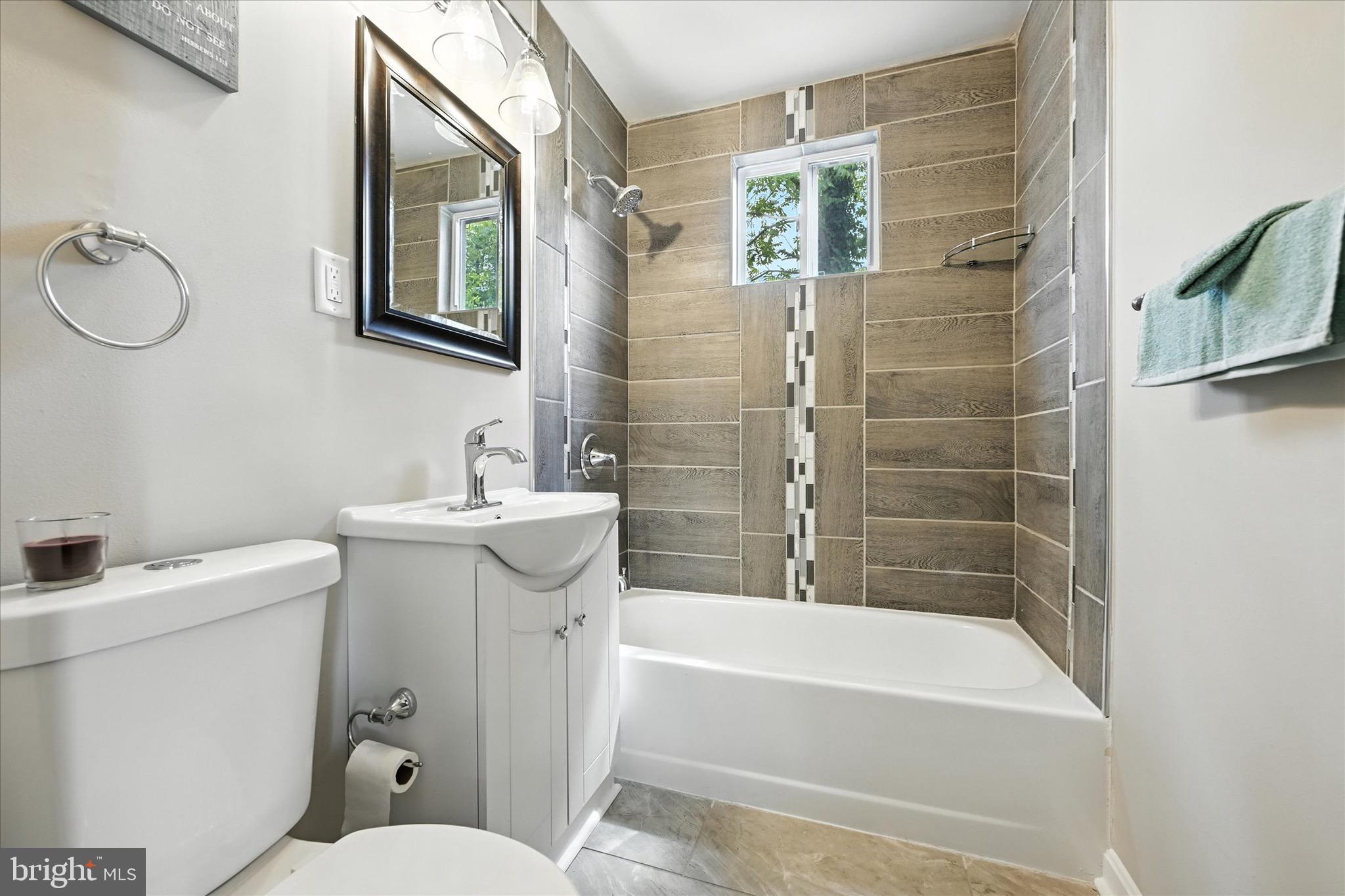 3408 Sollers Point Road Dundalk, MD 21222 - Photo 15 of 30