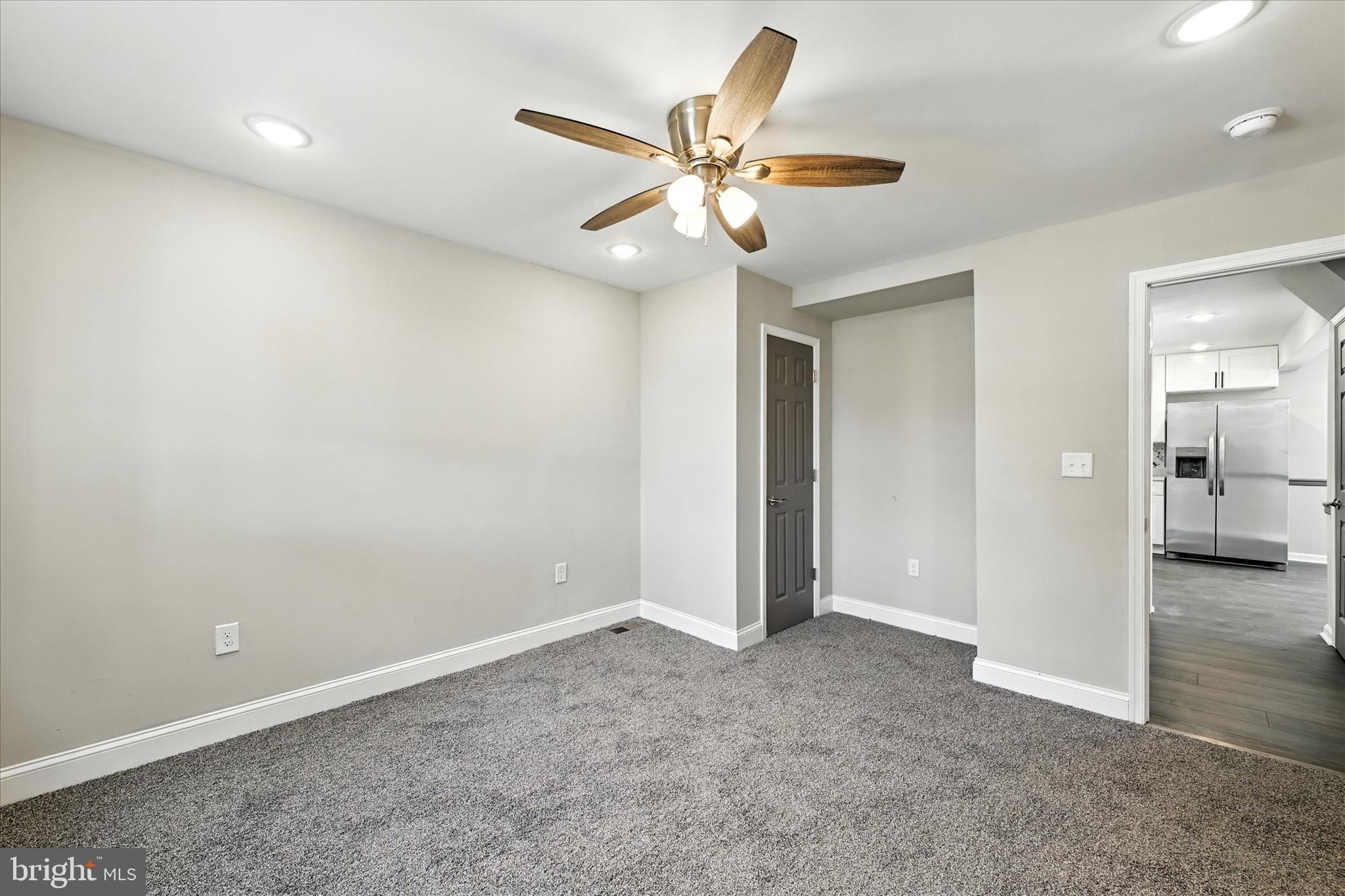 3408 Sollers Point Road Dundalk, MD 21222 - Photo 17 of 30