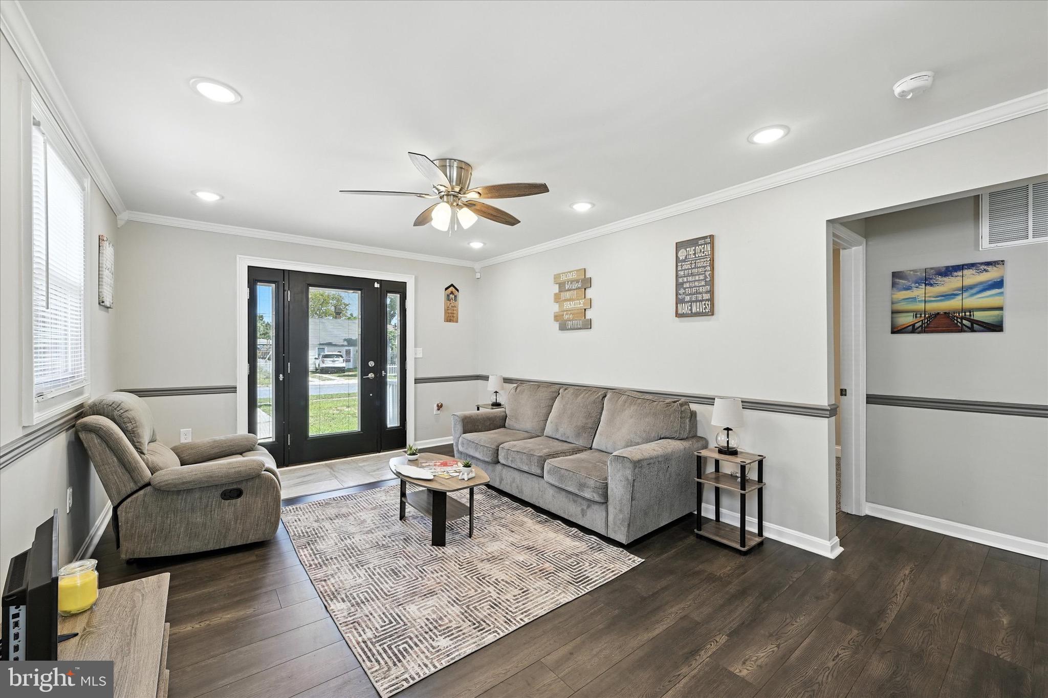 3408 Sollers Point Road Dundalk, MD 21222 - Photo 7 of 30