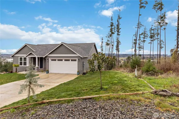 $675,000 | 120 Tillicum Drive, Chehalis, WA 98532