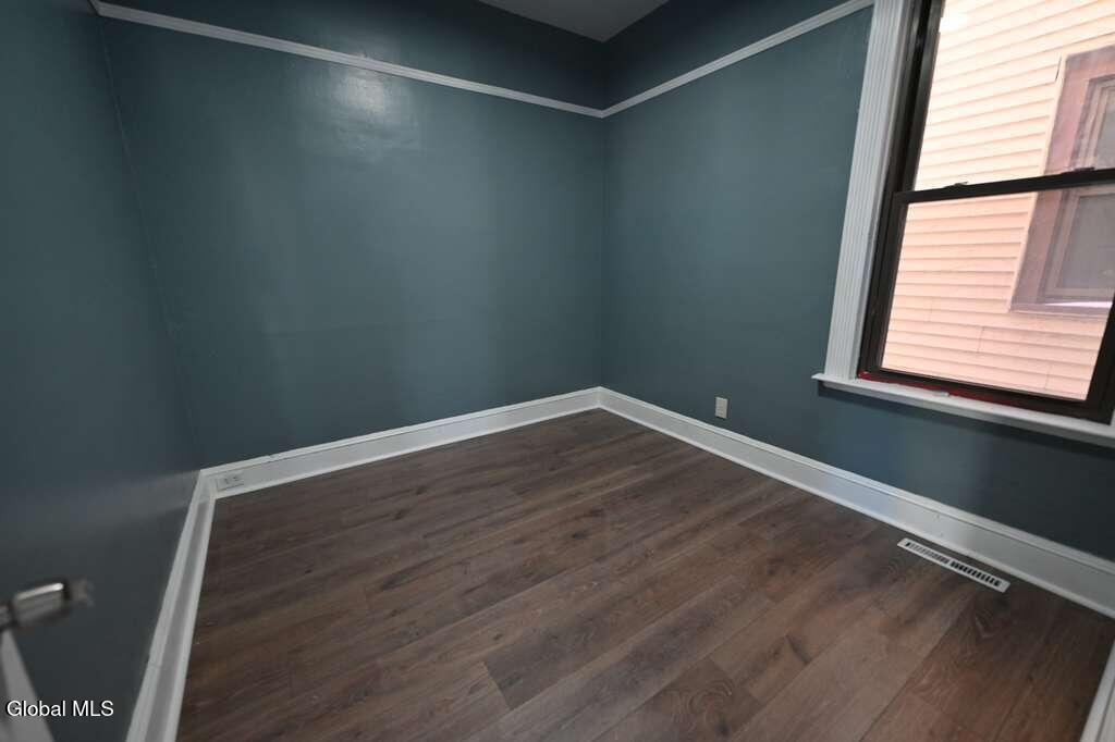 4 Washington Street, Unit 1 Rensselaer, NY 12144 - Photo 12 of 16 12