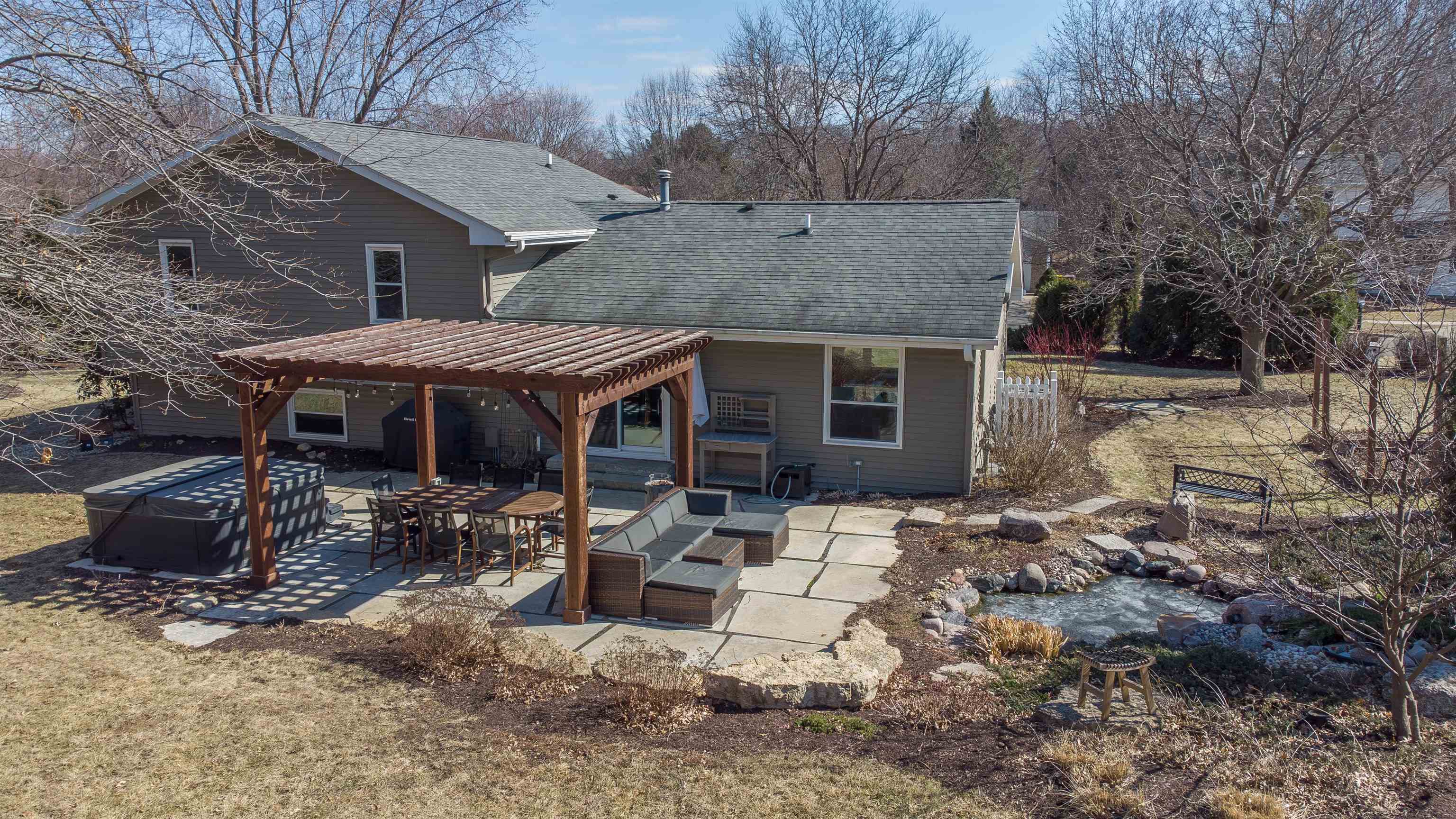 2210 Country Court Freeport, IL 61032 - Photo 30 of 41