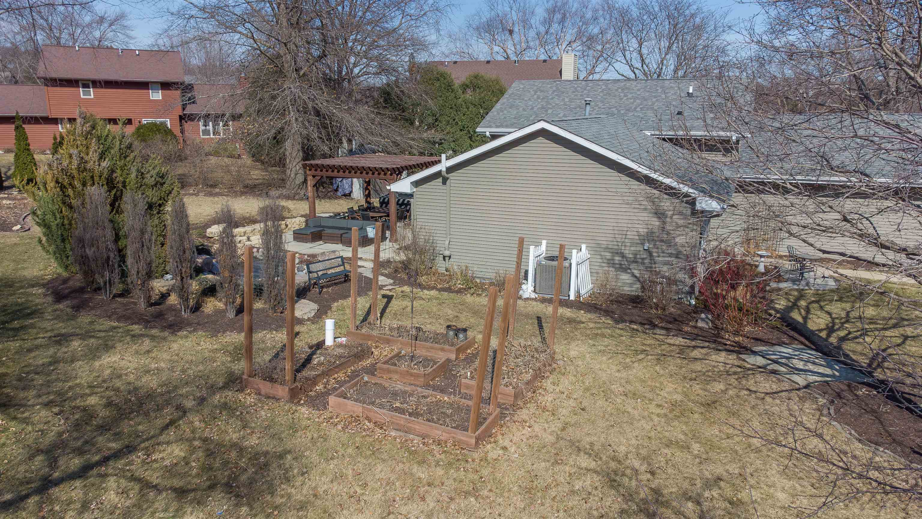 2210 Country Court Freeport, IL 61032 - Photo 38 of 41