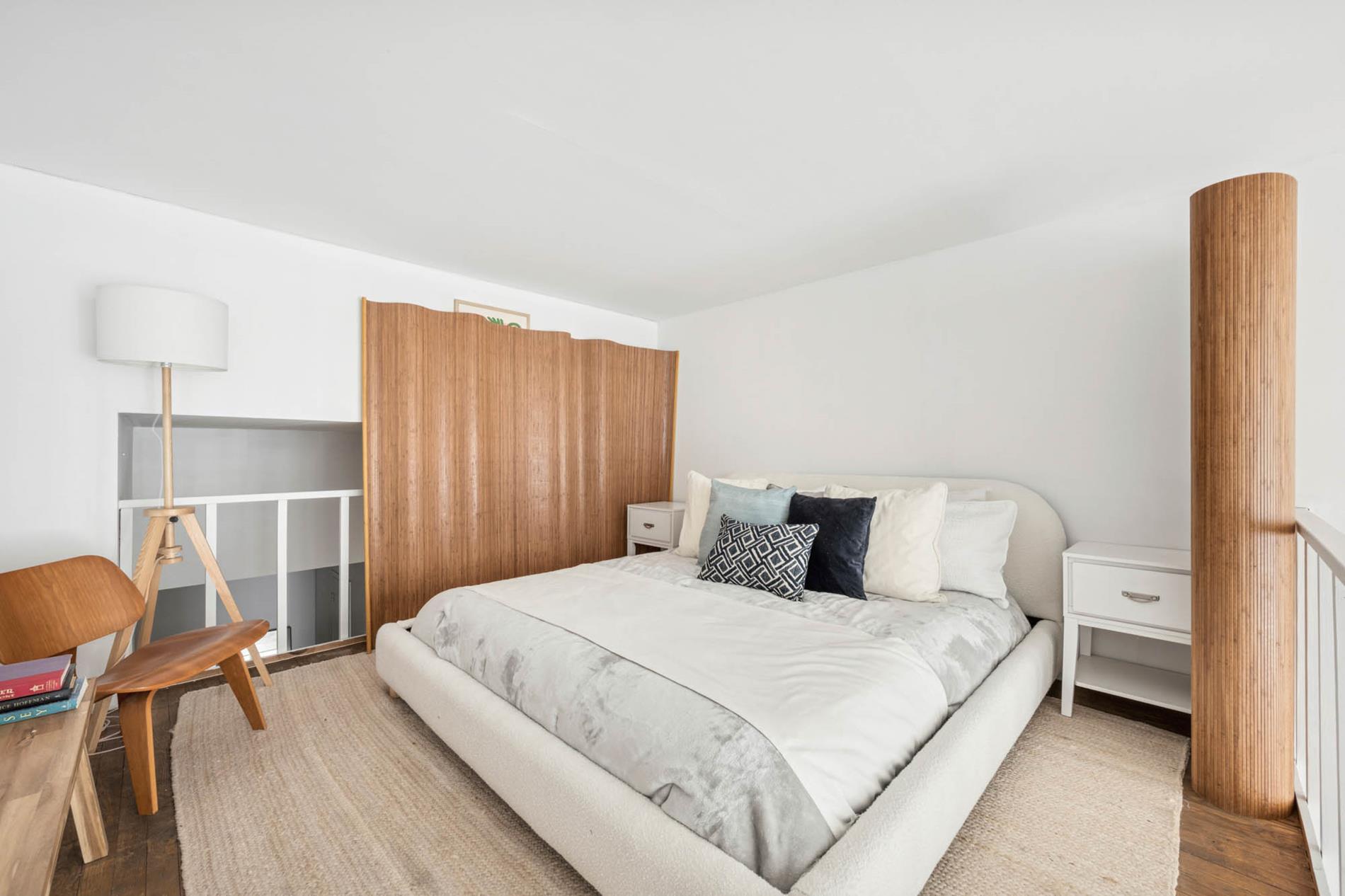 250 Mercer Street, Unit C201 Manhattan, NY 10012 - Photo 7 of 12