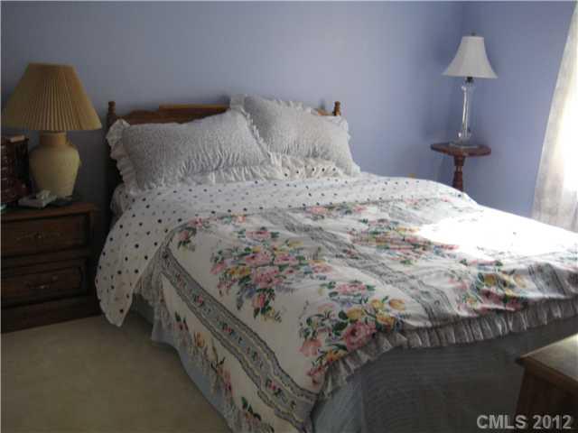 4115 Hampton Road, Unit 8 Salisbury, NC 28144 - Photo 8 of 10 Gallery Image 8