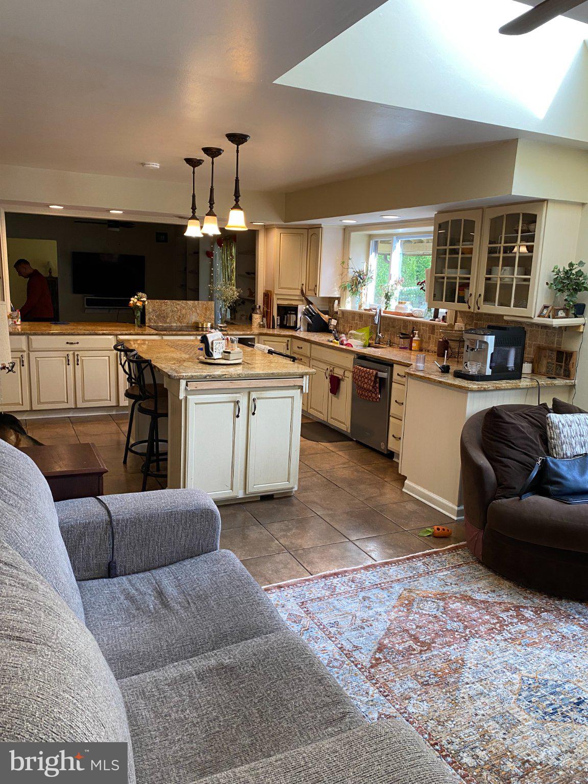 1328 Mettler Road Huntingdon Valley, PA 19006 - Photo 13 of 51