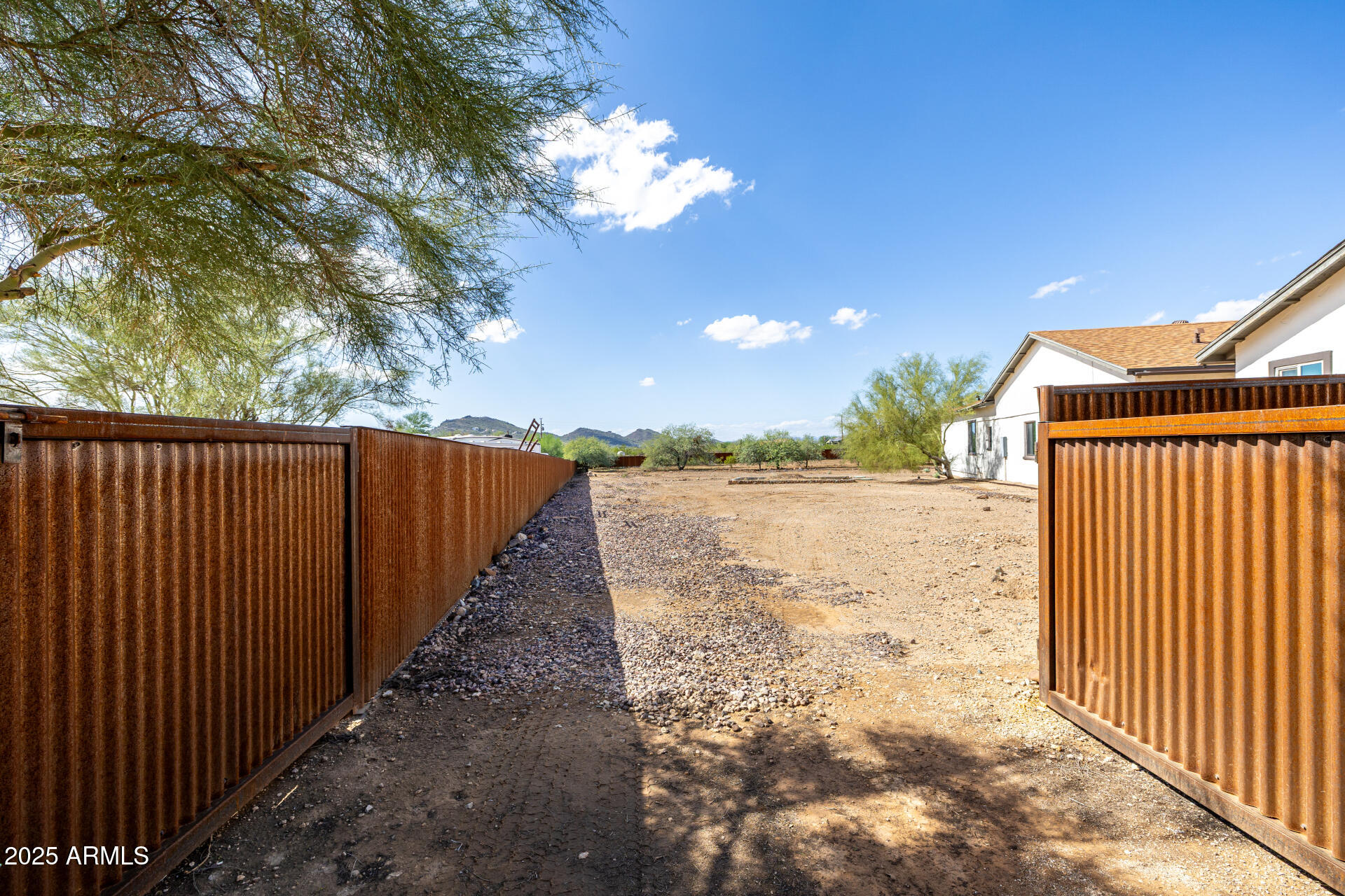 1807 West Joy Ranch Road Phoenix, AZ 85086 - Photo 41 of 50 RV GATE 2
