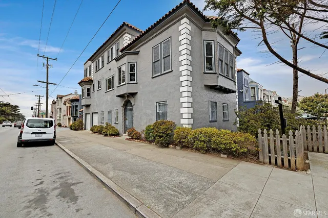 $2,250,000 | 5600 Fulton Street, San Francisco, CA 94121