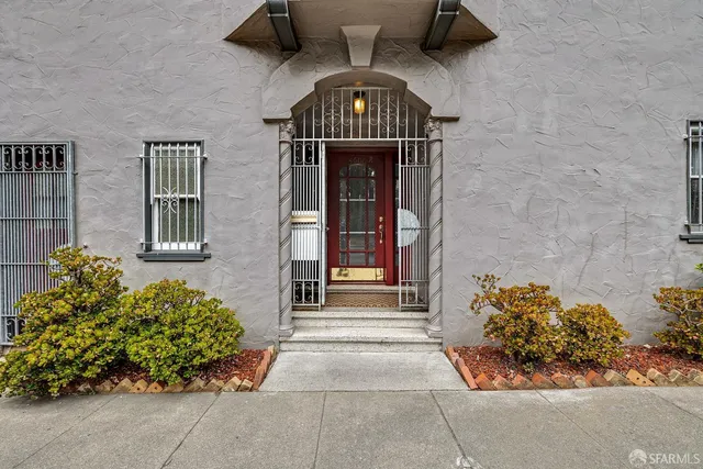 $2,250,000 | 5600 Fulton Street, San Francisco, CA 94121