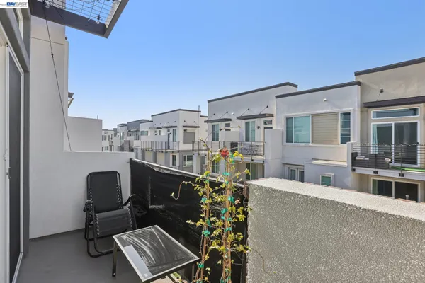 $749,000 | 2870 Derbyline Lane, Alameda, CA 94501