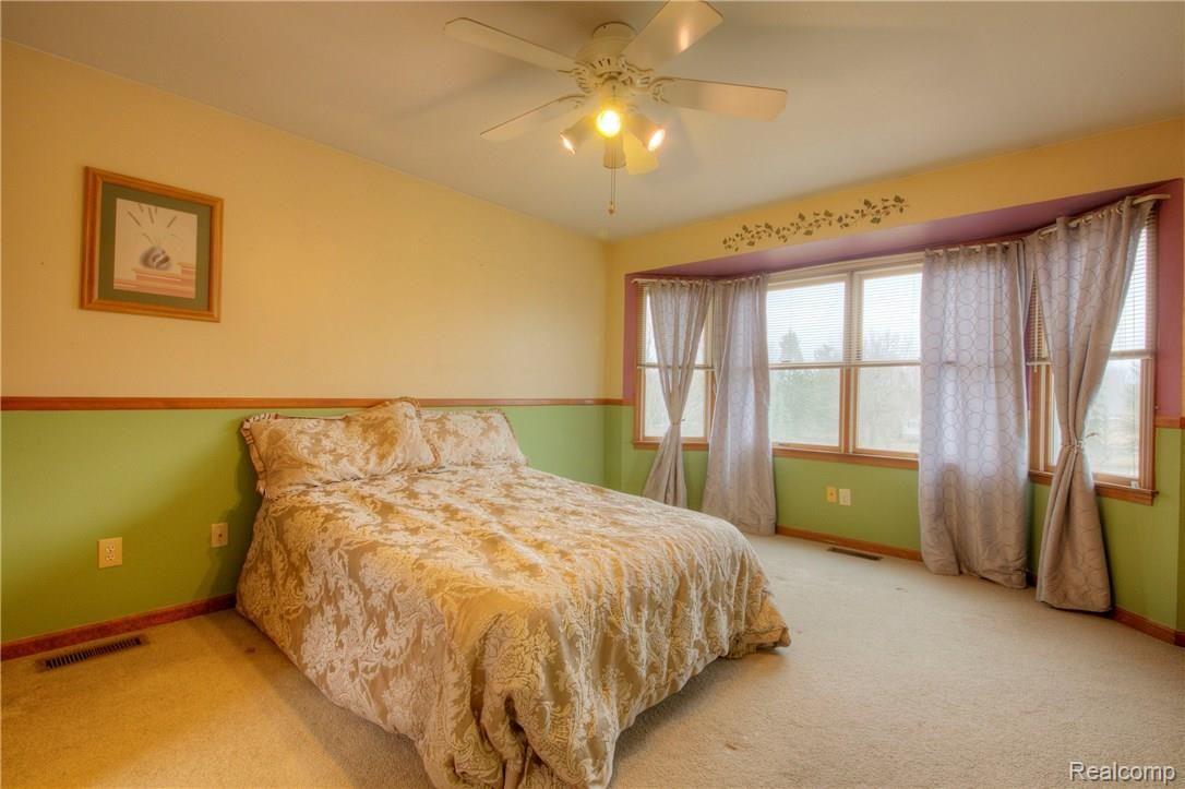 462 West Barron Road Howell, MI 48855 - Photo 23 of 65 Bay Window Master.jpg