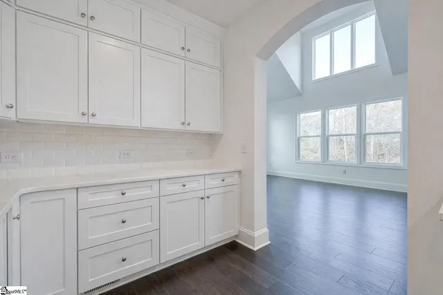 $1,199,999 | 763 Enoree River Place, Greer, SC 29651