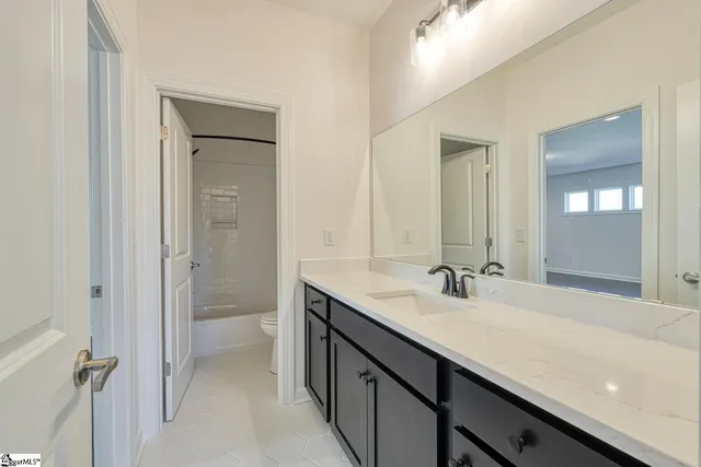 $1,199,999 | 763 Enoree River Place, Greer, SC 29651