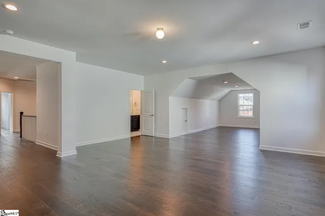 $1,199,999 | 763 Enoree River Place, Greer, SC 29651