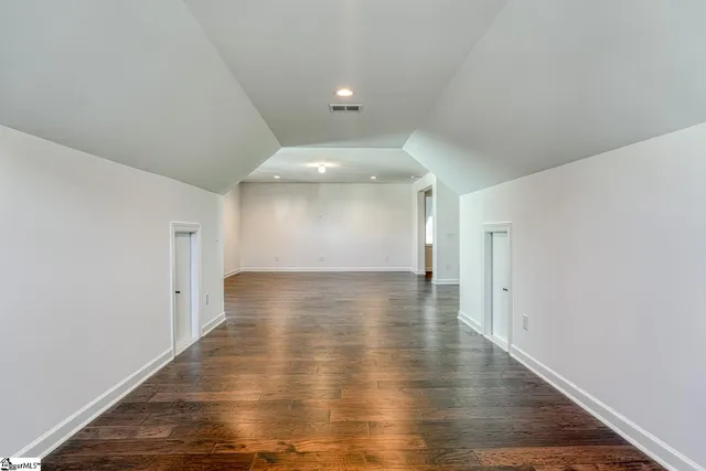 $1,199,999 | 763 Enoree River Place, Greer, SC 29651