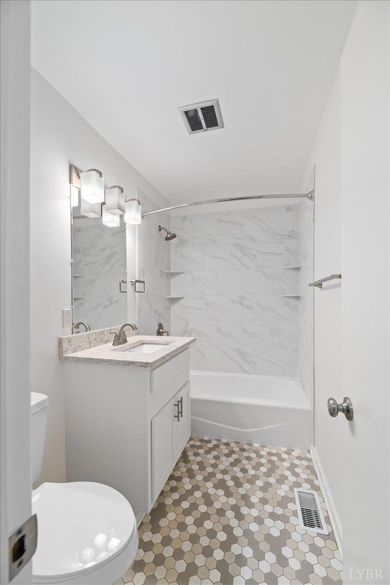 3101 Link Road, Unit 38 Lynchburg, VA 24503 - Photo 27 of 42 Gallery Image 27
