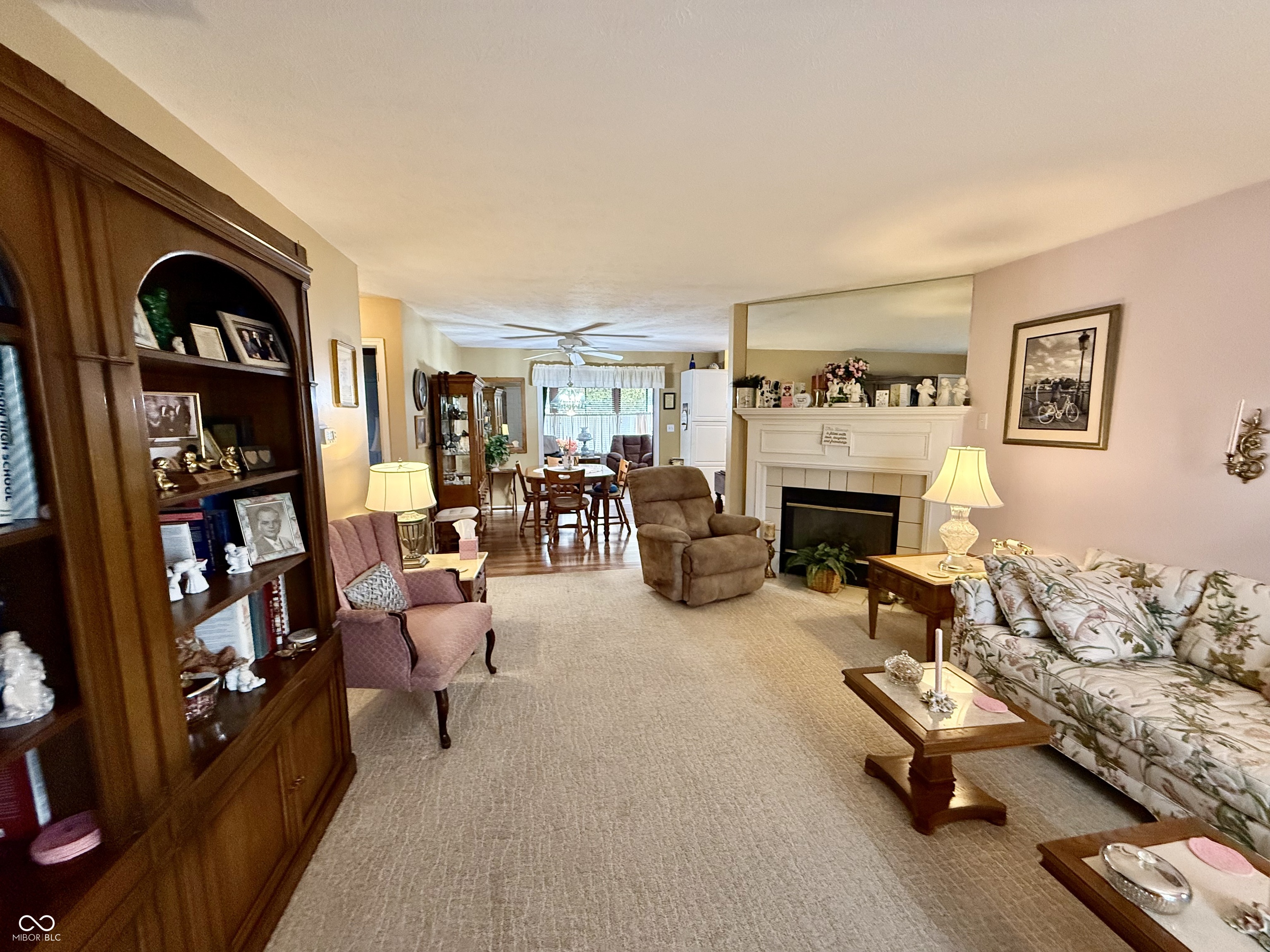 1408 Lawrence Way Anderson, IN 46013 - Photo 3 of 22 Gallery Image 3