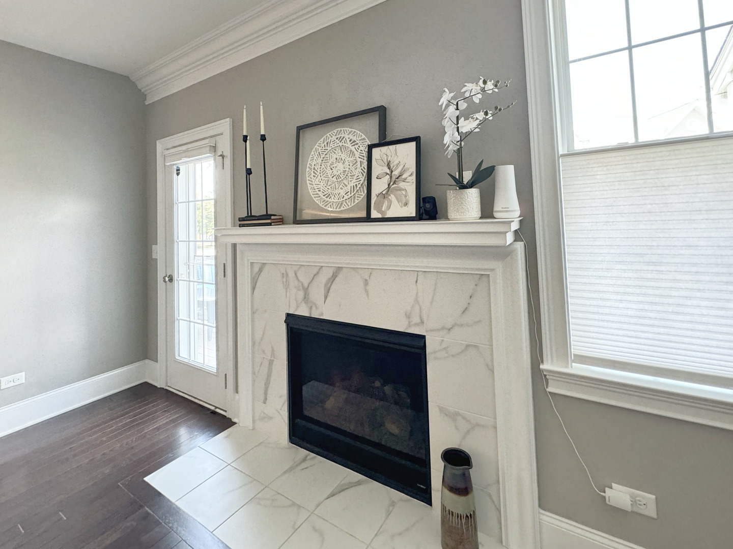 1228 Falcon Ridge Drive Elgin, IL 60124 - Photo 16 of 36 a living room with furniture and a fireplace
