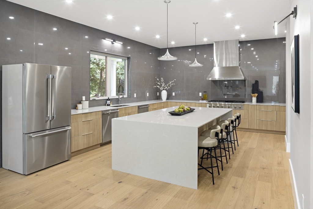6 Carpenter Road Wayland, MA 01778 - Photo 8 of 42 Gallery Image 8