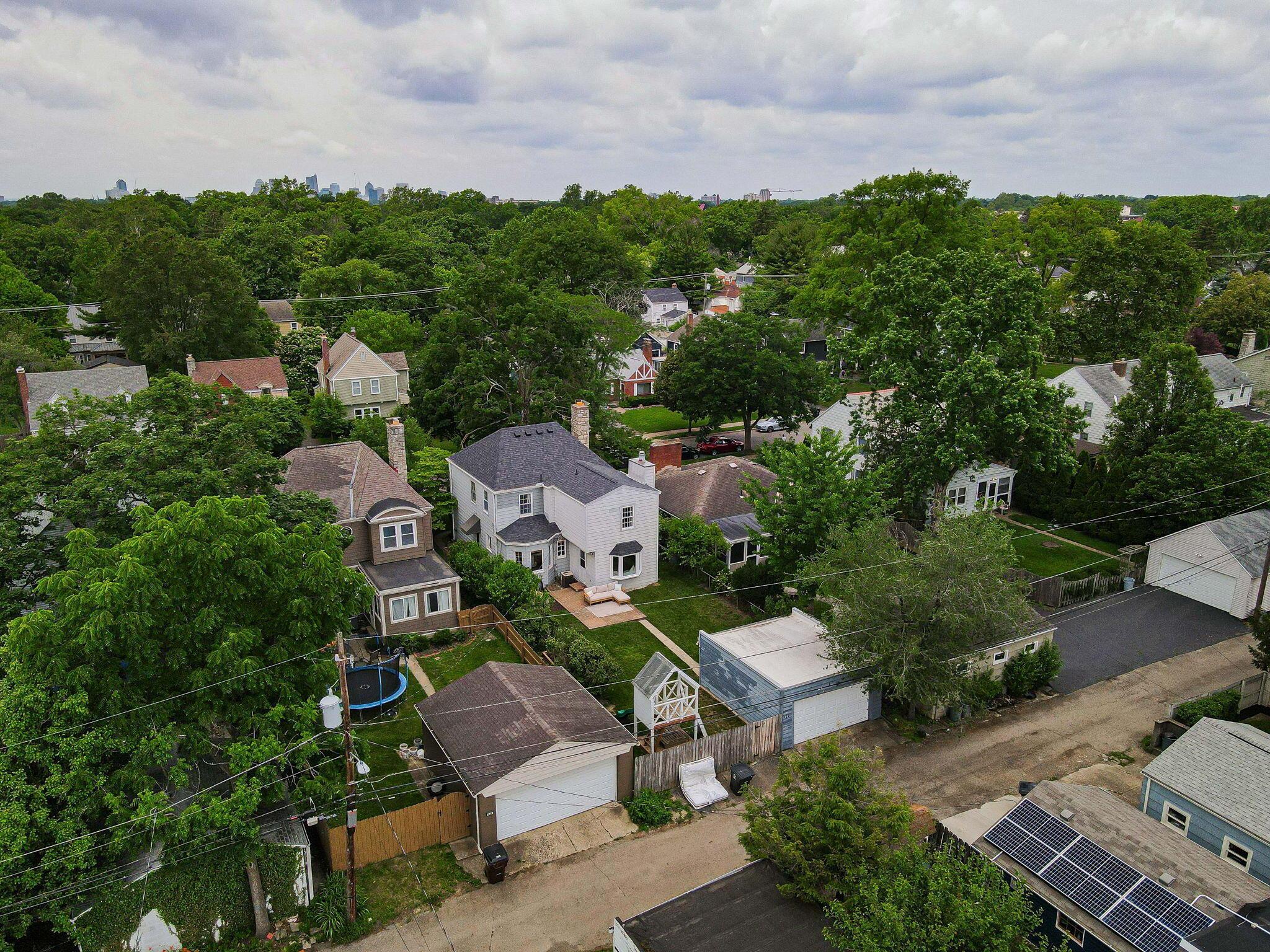 922 South Remington Road Columbus, OH 43209 - Photo 52 of 56 Aerial / View of Bexley & Downtown Columbus!