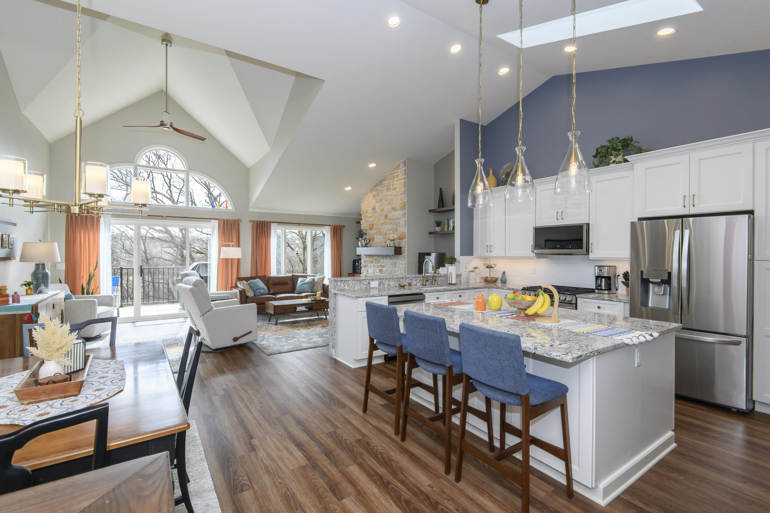 426 Oak Tree Court Hartland, WI 53029 - Photo 19 of 60 426 Oak Tree-14