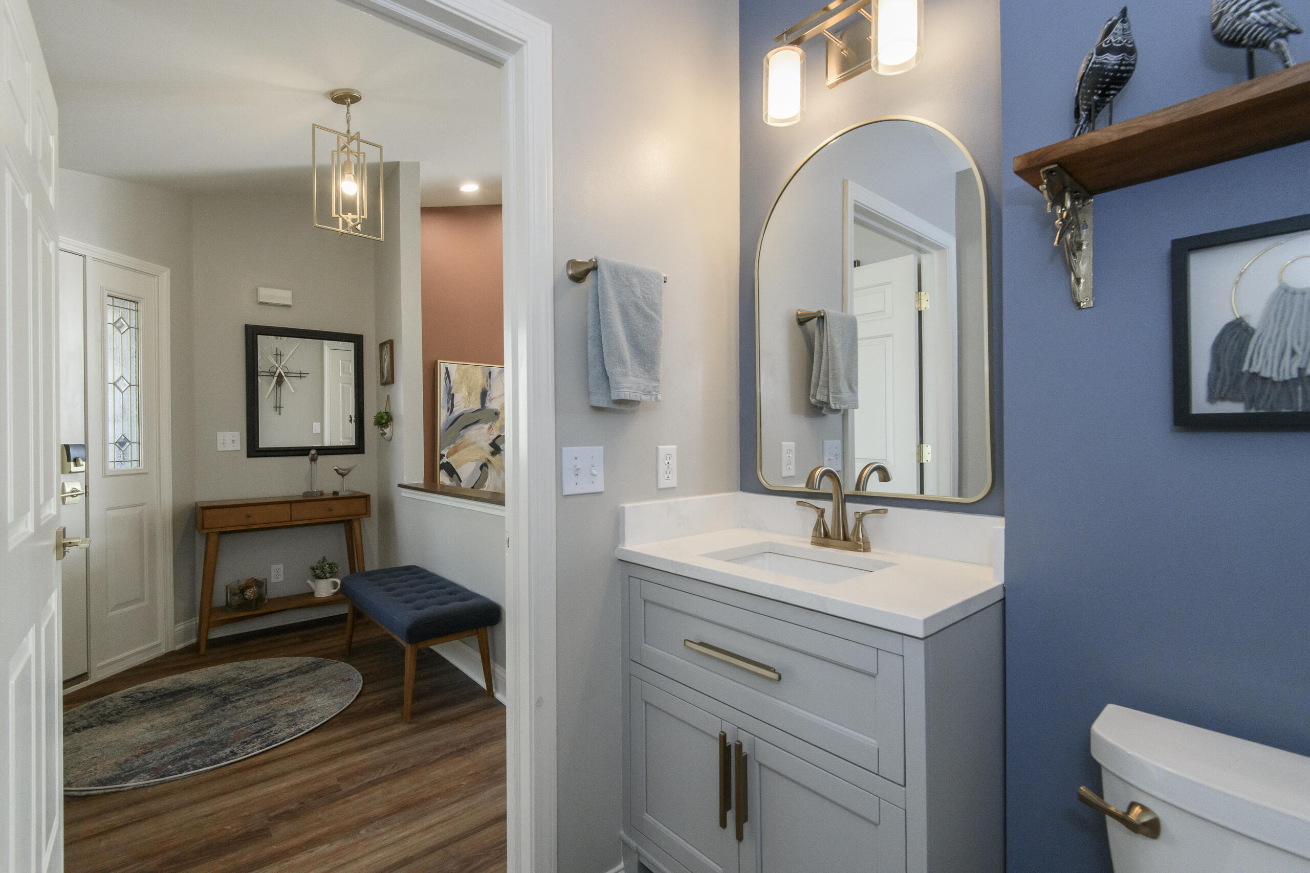 426 Oak Tree Court Hartland, WI 53029 - Photo 28 of 60 426 Oak Tree-23