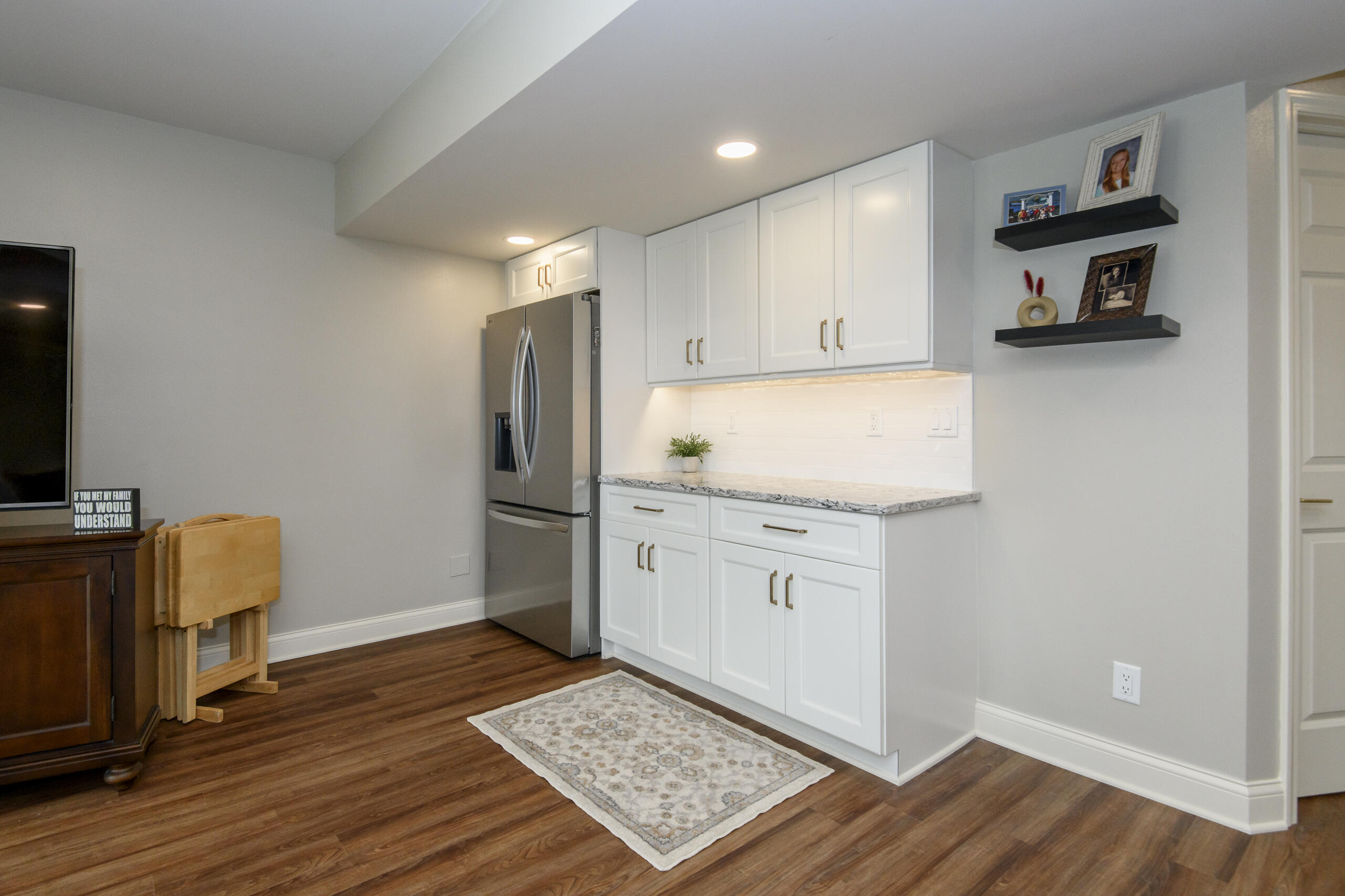 426 Oak Tree Court Hartland, WI 53029 - Photo 51 of 60 426 Oak Tree-46