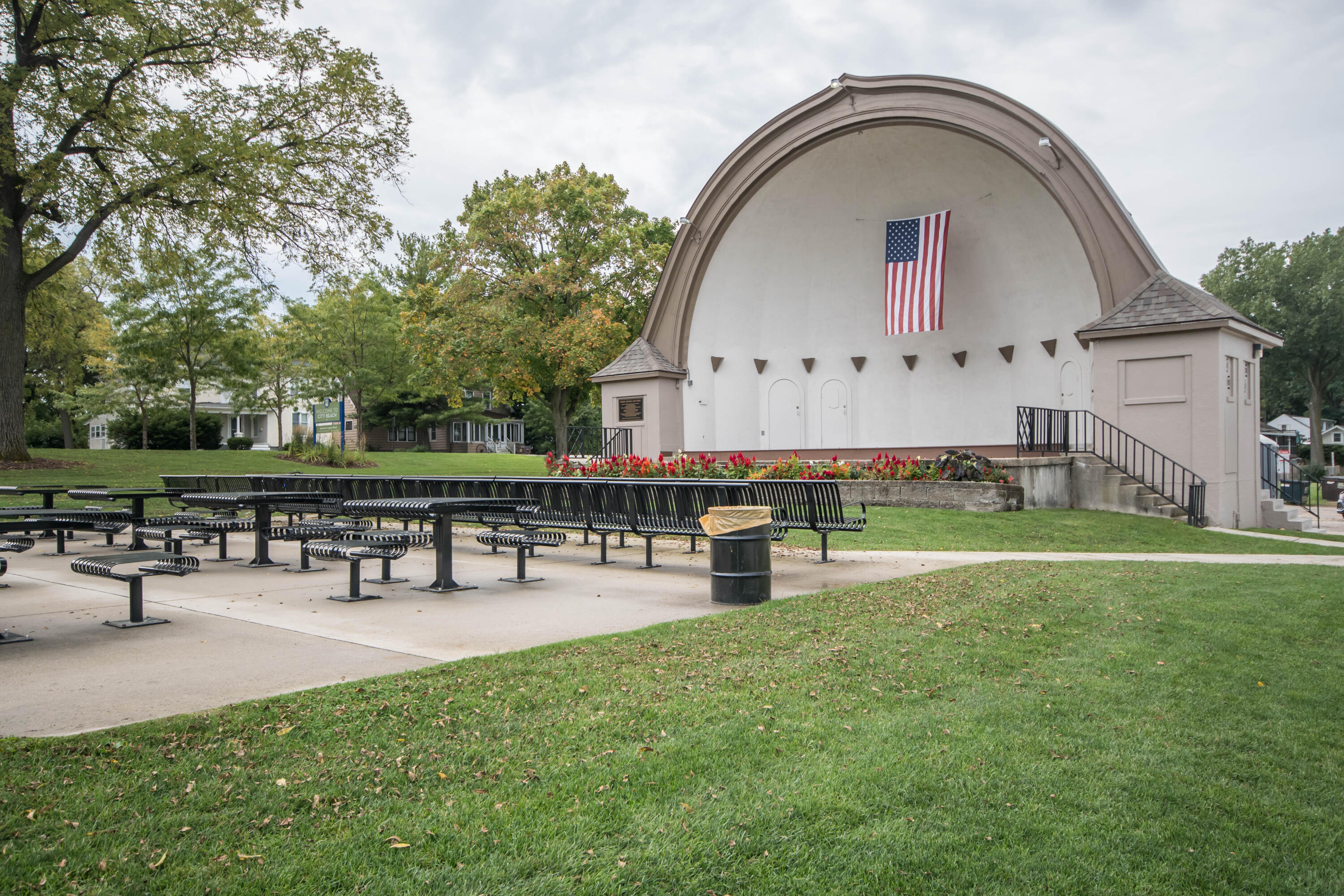 426 Oak Tree Court Hartland, WI 53029 - Photo 60 of 60 426 Oak Tree-55