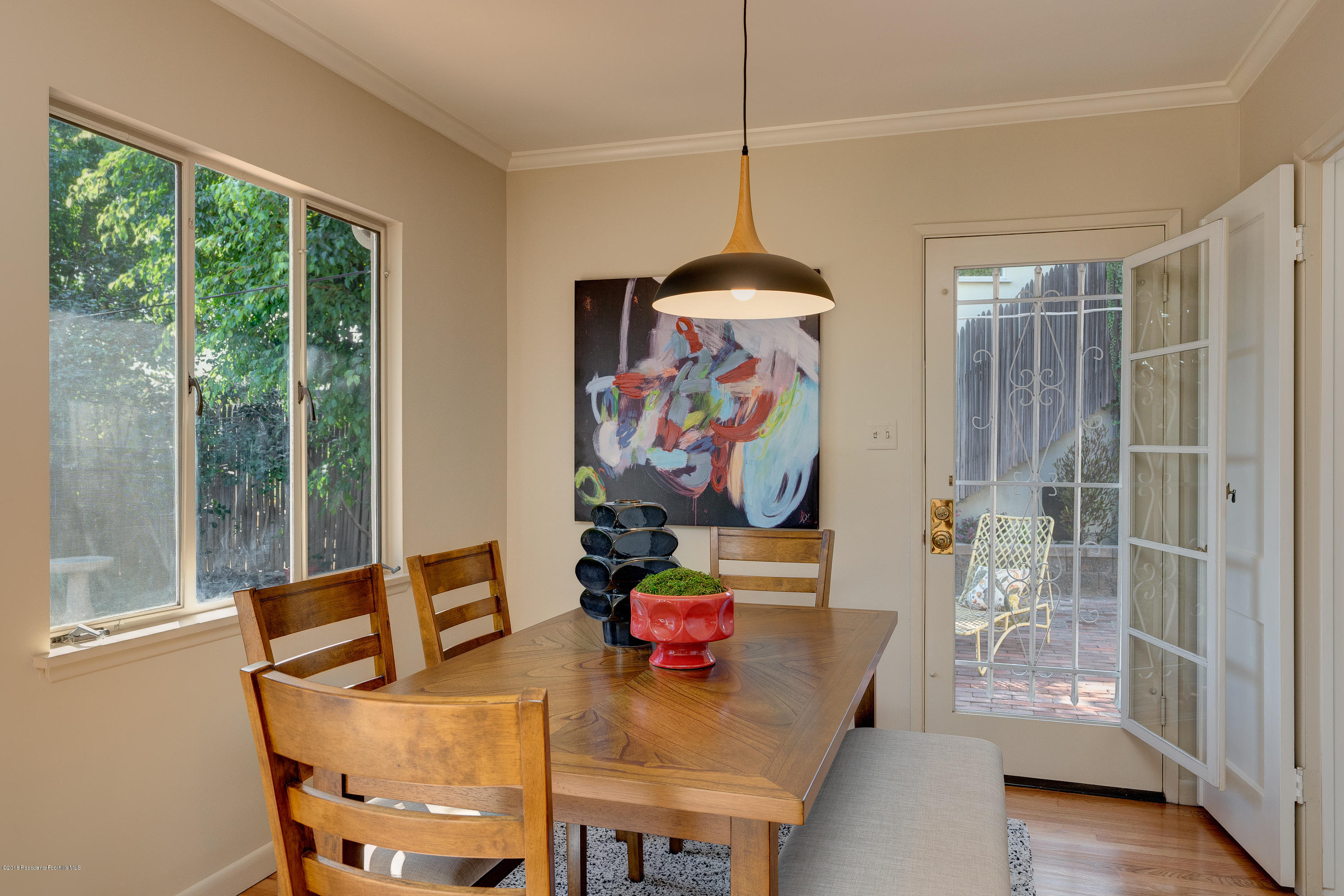 220 Glenullen Drive Pasadena, CA 91105 - Photo 7 of 29 egpimaging_220Glenullen_007_MLS