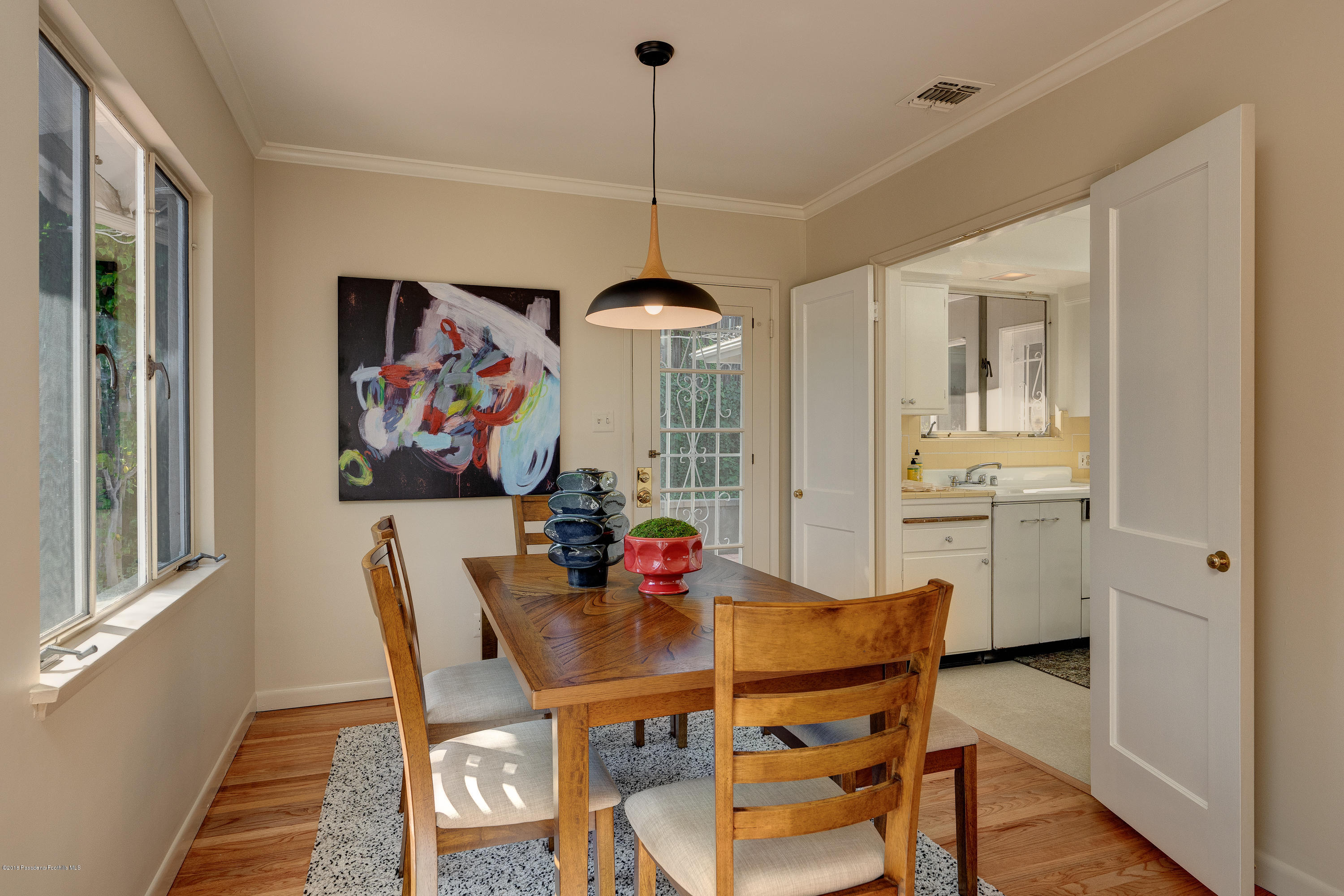 220 Glenullen Drive Pasadena, CA 91105 - Photo 8 of 29 egpimaging_220Glenullen_008_MLS