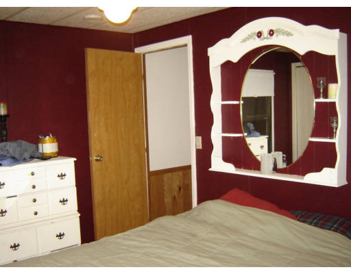 32 Gould Road Ware, MA 01082 - Photo 4 of 5 Gallery Image 4