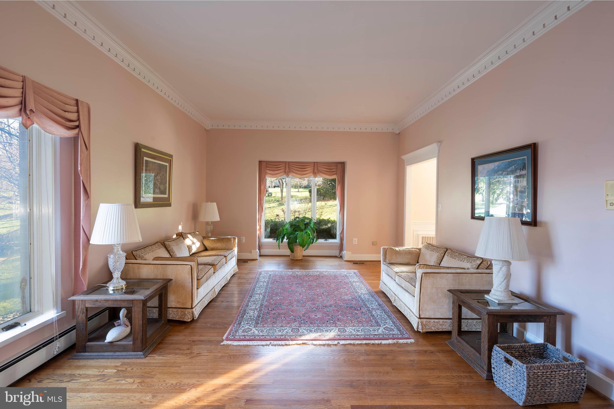 3145 Hickory Ridge Road Dunkirk, MD 20754 - Photo 15 of 49 Living Room